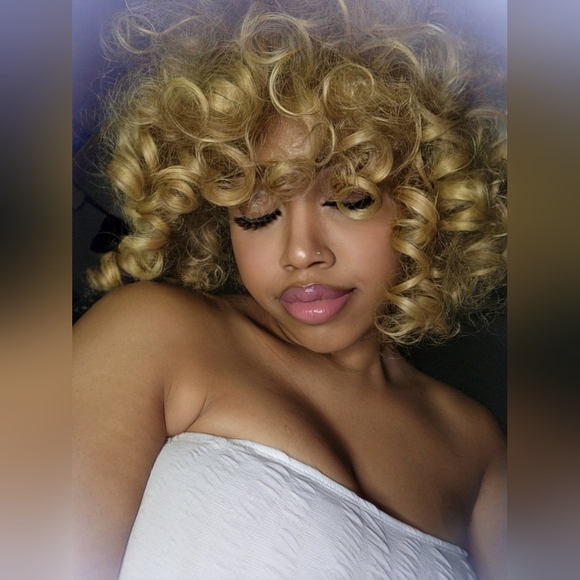 Lip Gloss Barbie' - Picture 4 of 6